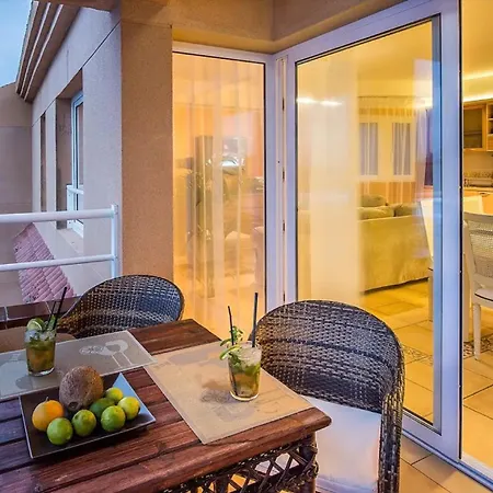 Ocean Breeze Lägenhet *